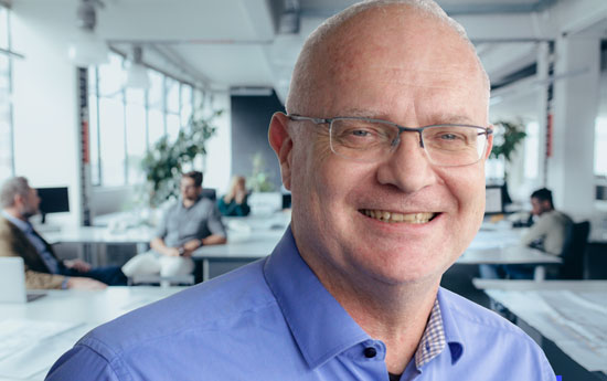 CFO Lutz Freudel